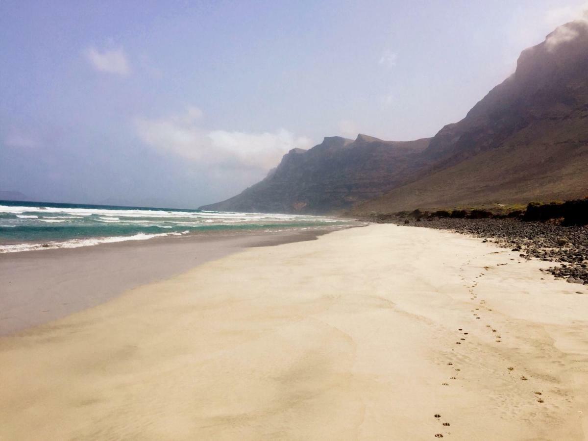 Fcg20, Famara Beach Экстерьер фото
